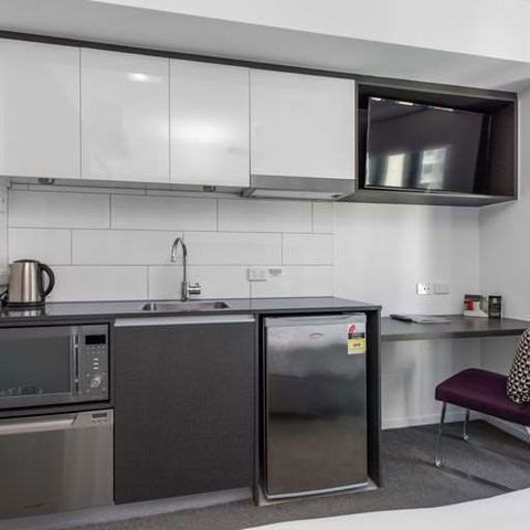 H On Mitchell Apartment Hotel - Nambucca Heads Accommodation 1