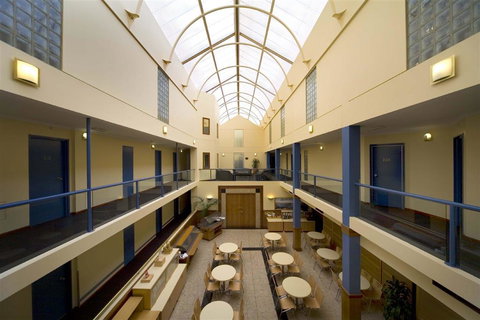 Capital Executive Apt Hotel Canberra - Nambucca Heads Accommodation 1