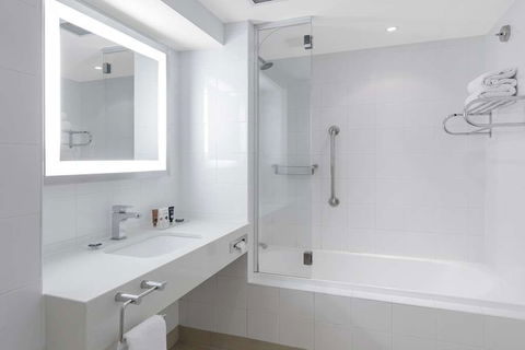 Amora Hotel Brisbane - Nambucca Heads Accommodation 2