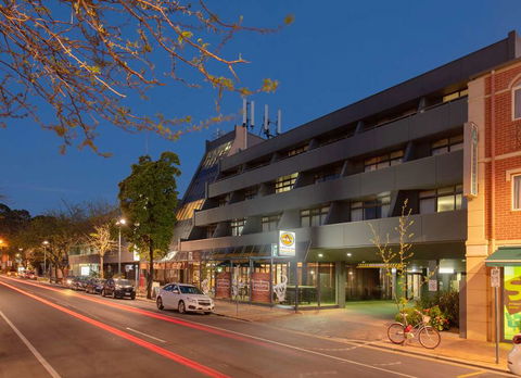 Comfort Hotel Adelaide Meridien - Nambucca Heads Accommodation 0