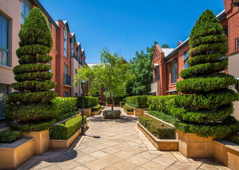 Majestic Old Lion Apartments - Nambucca Heads Accommodation 2