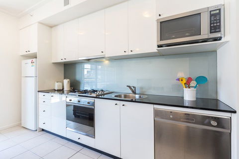 Astra Apartments Sydney CBD - Nambucca Heads Accommodation 2