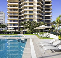 Paradise Centre Apartments