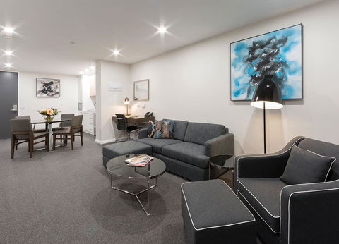 Avenue Hotel Canberra - Nambucca Heads Accommodation 2