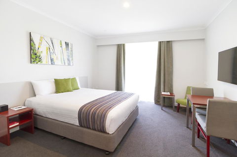 Abode Narrabundah - Nambucca Heads Accommodation 6
