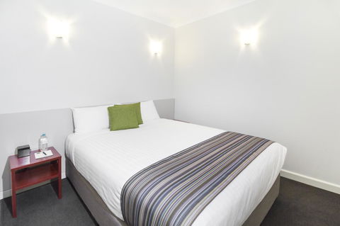 Abode Narrabundah - Nambucca Heads Accommodation 5
