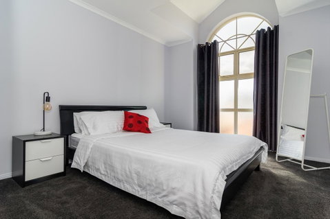 Port Adelaide Harbourside House - Nambucca Heads Accommodation 8