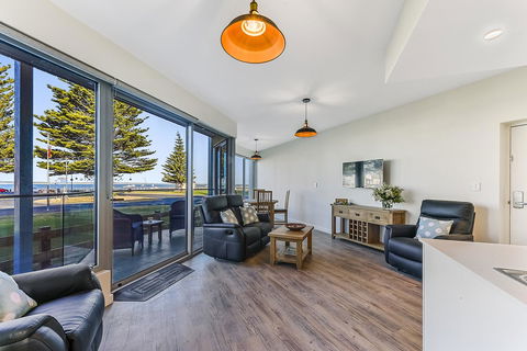 Bonnies Of Beachport - Nambucca Heads Accommodation 28
