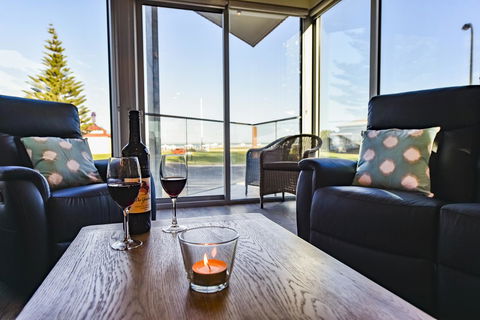 Bonnies Of Beachport - Nambucca Heads Accommodation 33
