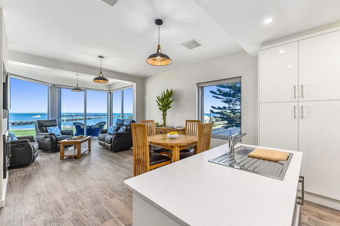 Bonnies Of Beachport - Nambucca Heads Accommodation 40