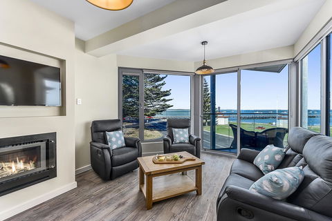 Bonnies Of Beachport - Nambucca Heads Accommodation 0