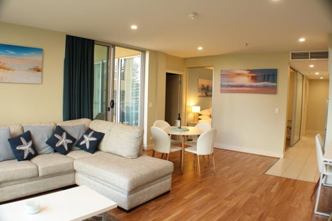 Beachside Luxury Apartments One & Two Bedroom In Beachfront Oaks Pier Building - Nambucca Heads Accommodation 4