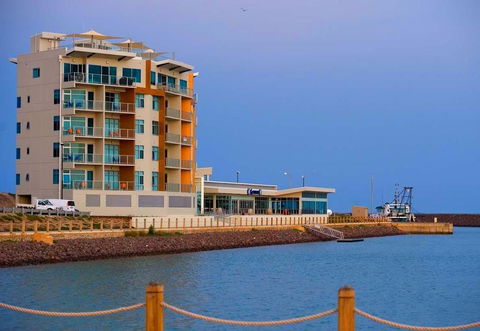Wallaroo Marina Luxury Apartment - Nambucca Heads Accommodation 1