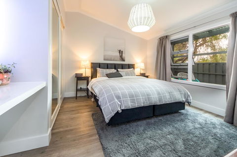 McLaren Vale Getaway - Nambucca Heads Accommodation 2