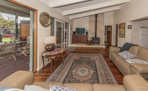 The Tudor House - Nambucca Heads Accommodation 6