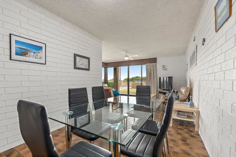 Sun & Surf Aldinga Beach Apartment - Nambucca Heads Accommodation 5