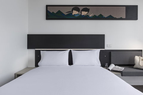 Ibis Adelaide - Nambucca Heads Accommodation 3