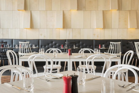 Ibis Adelaide - Nambucca Heads Accommodation 19