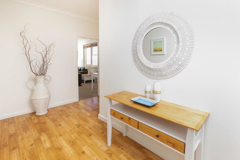 Bay 10 - Suites And Apartments - Nambucca Heads Accommodation 14