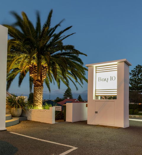 Bay 10 - Suites And Apartments - Nambucca Heads Accommodation 16