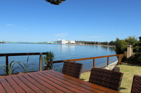 Bay 10 - Suites And Apartments - Nambucca Heads Accommodation 30