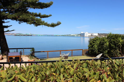 Bay 10 - Suites And Apartments - Nambucca Heads Accommodation 25