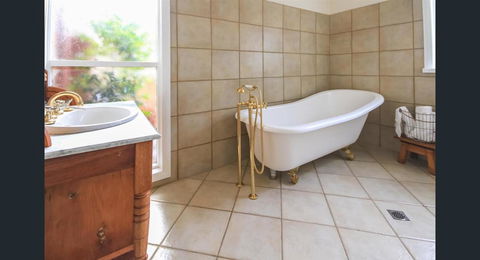 Ambrosia Holiday Home - Nambucca Heads Accommodation 9