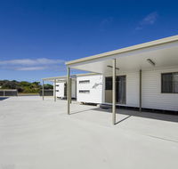 Rocks Retreat Cabin - Dolphin - Nambucca Heads Accommodation