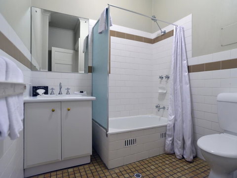 Mansions On Pulteney - Nambucca Heads Accommodation 8