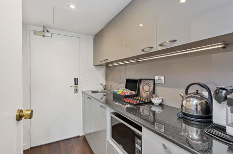 Stamford Plaza Adelaide - Nambucca Heads Accommodation 41