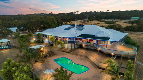 Doyles On The Bay - Nambucca Heads Accommodation 1