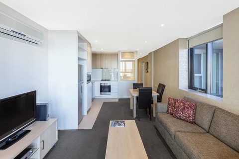 IStay Precinct Adelaide - Nambucca Heads Accommodation 24