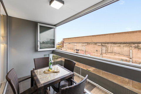 IStay Precinct Adelaide - Nambucca Heads Accommodation 27
