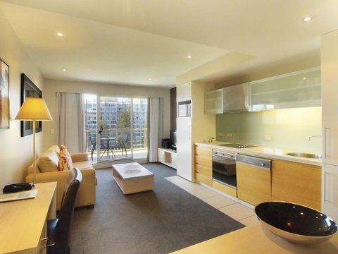 Oaks Glenelg Plaza Pier Suites - Nambucca Heads Accommodation 6