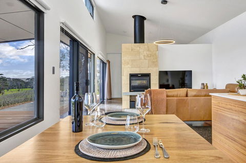 Shadow Creek McLaren Vale - Nambucca Heads Accommodation 0