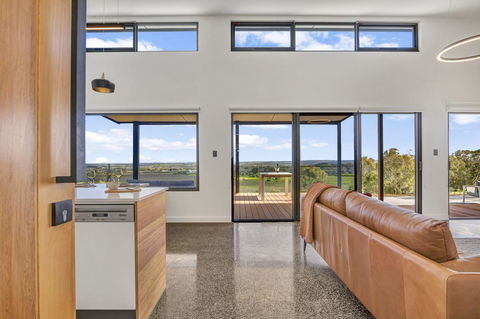 Shadow Creek McLaren Vale - Nambucca Heads Accommodation 2