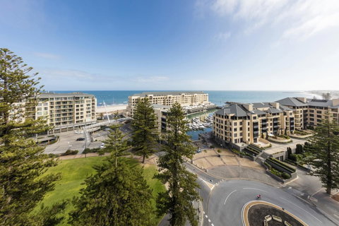 Oaks Glenelg Liberty Suites - Nambucca Heads Accommodation 17