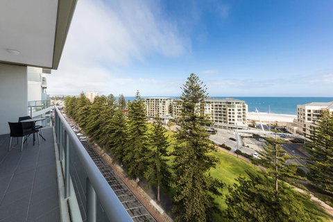 Oaks Glenelg Liberty Suites - Nambucca Heads Accommodation 13