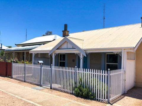 Inglenook Cottage - Nambucca Heads Accommodation 35