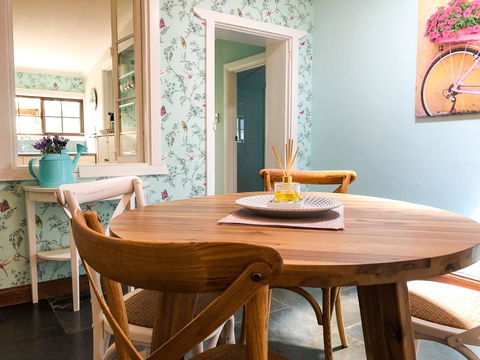 Inglenook Cottage - Nambucca Heads Accommodation 5