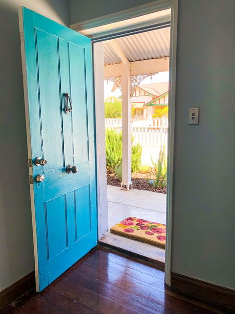 Inglenook Cottage - Nambucca Heads Accommodation 7