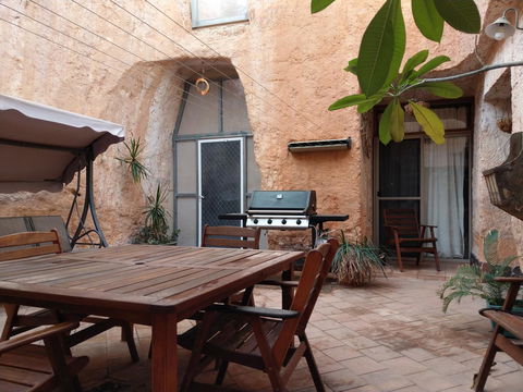 Zen Underground B&B - Nambucca Heads Accommodation 5