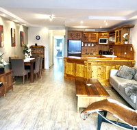 Superb Townhouse in North Adelaide - Nambucca Heads Accommodation