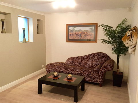 Superb Townhouse In North Adelaide - Nambucca Heads Accommodation 18