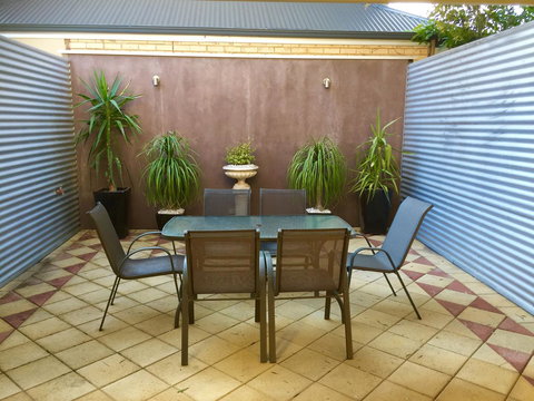 Superb Townhouse In North Adelaide - Nambucca Heads Accommodation 21