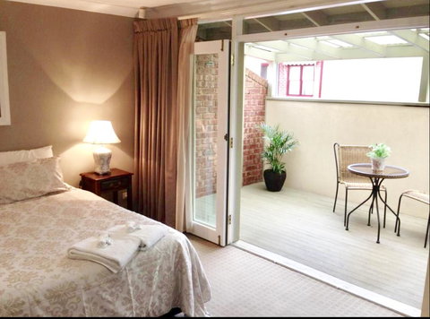 Superb Townhouse In North Adelaide - Nambucca Heads Accommodation 4