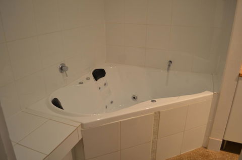 Tin House In Tanunda - Nambucca Heads Accommodation 6