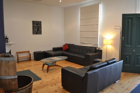 Tin House In Tanunda - Nambucca Heads Accommodation 2