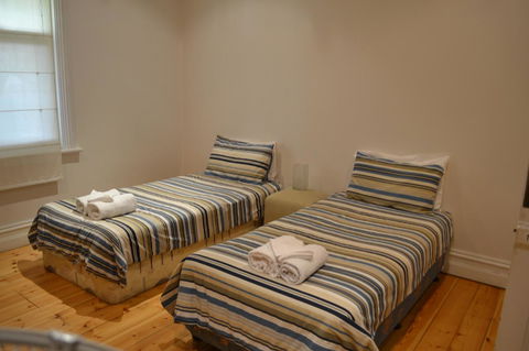 Tin House In Tanunda - Nambucca Heads Accommodation 4