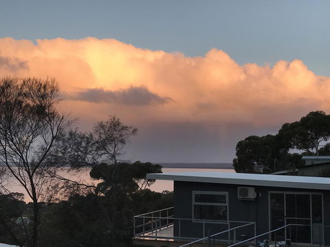 Sunrise On Falie Seaview Eco Accommodation - Nambucca Heads Accommodation 28
